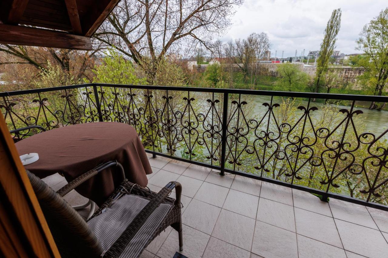 Apartments Villa Kobilj Баня Лука Екстериор снимка